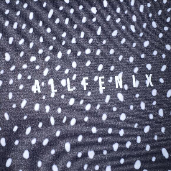 All Fenix Women's Montana 7/8 Leggings Black White Dot High Waist Size Medium - Picture 7 of 10